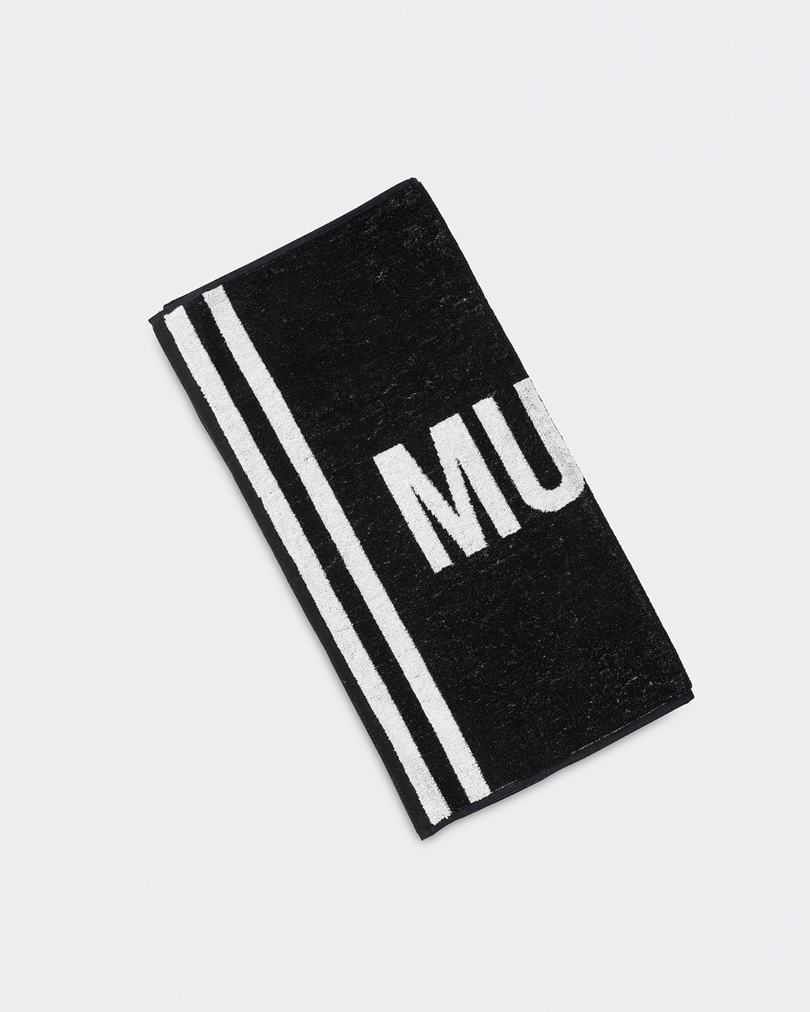 Gym Towel - Black/ White-Accessories-Black/ White-ACC1124144BLKWHT-ONE-MNAPPRL32743-4-Muscle Nation