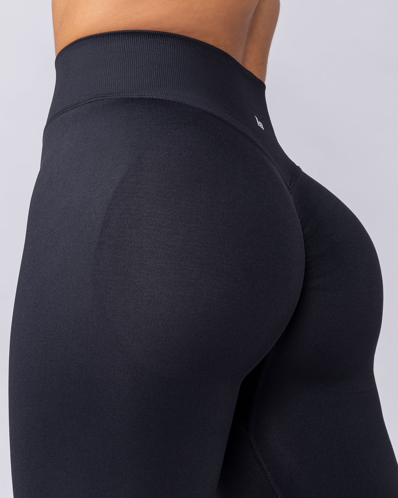 Sculpt Seamless Ankle Length Leggings Black - Muscle Nation women's leggings, view 3