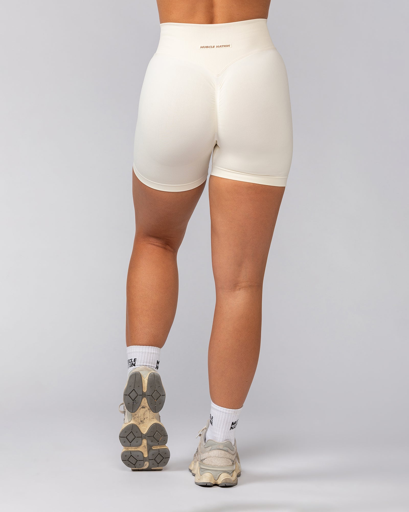 Sculpt Seamless Midway Shorts - Travertine-Shorts-XS-032541TRAV-XS-MNAPPRL41515-5-Muscle Nation