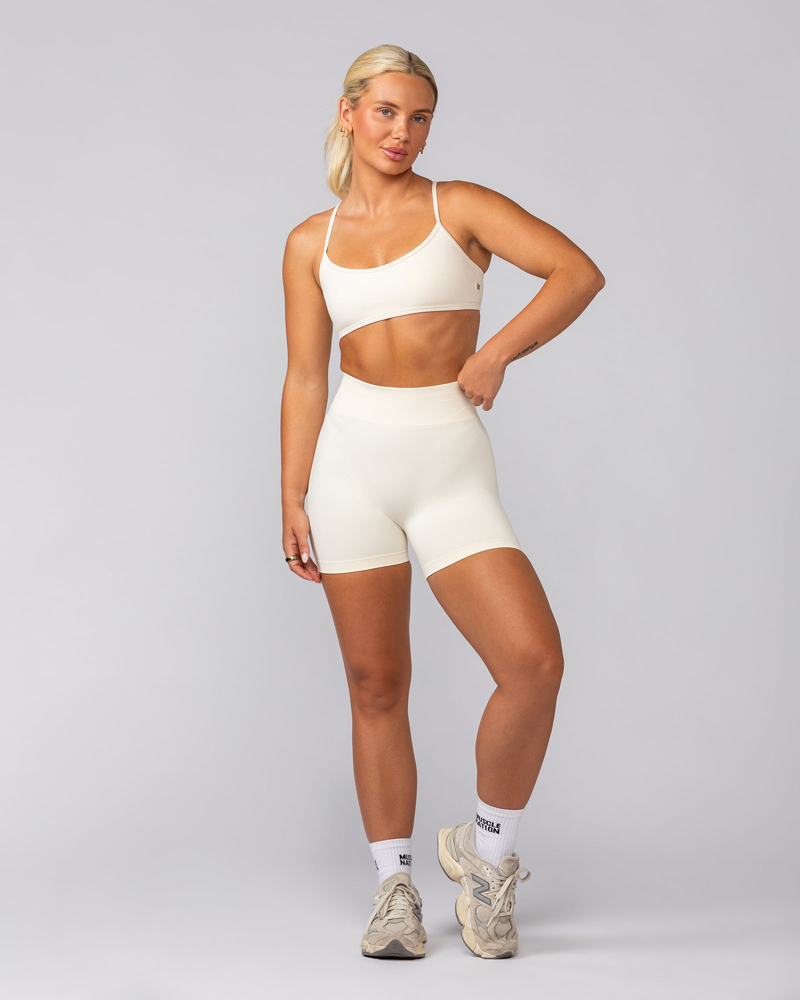 Sculpt Seamless Midway Shorts - Travertine-Shorts-XS-032541TRAV-XS-MNAPPRL41515-6-Muscle Nation