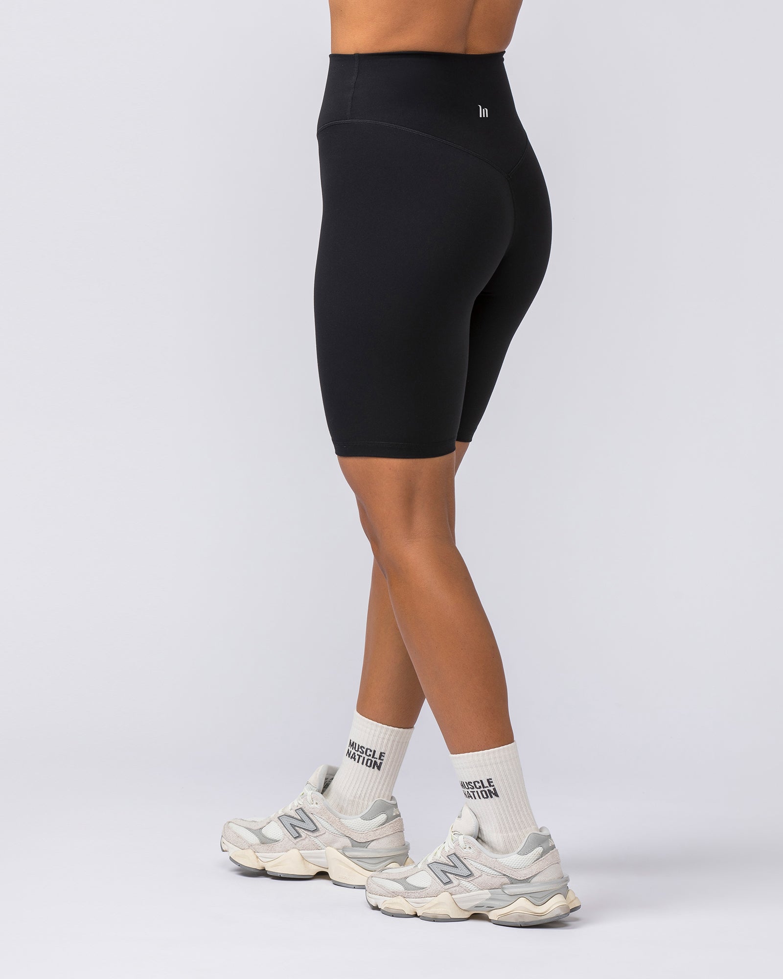 Ultra Aura Referee Shorts - Black-Shorts-XXS-112302BLK-XXS-MNAPPRL26956-5-Muscle Nation